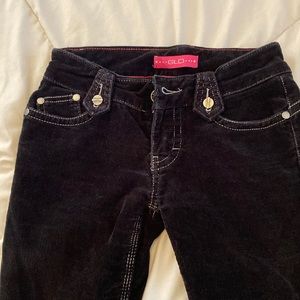 GLO Low-Rise Jeans black corduroy flair legs. Junior size 0